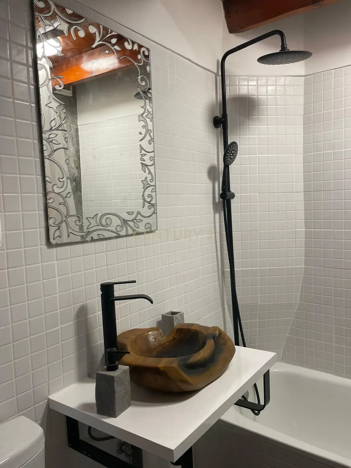 Apartamento em Lisboa próximo do Castelo de São Jorge - Image 10